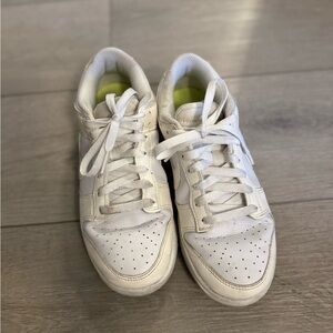 NIKE Women’s Dunks